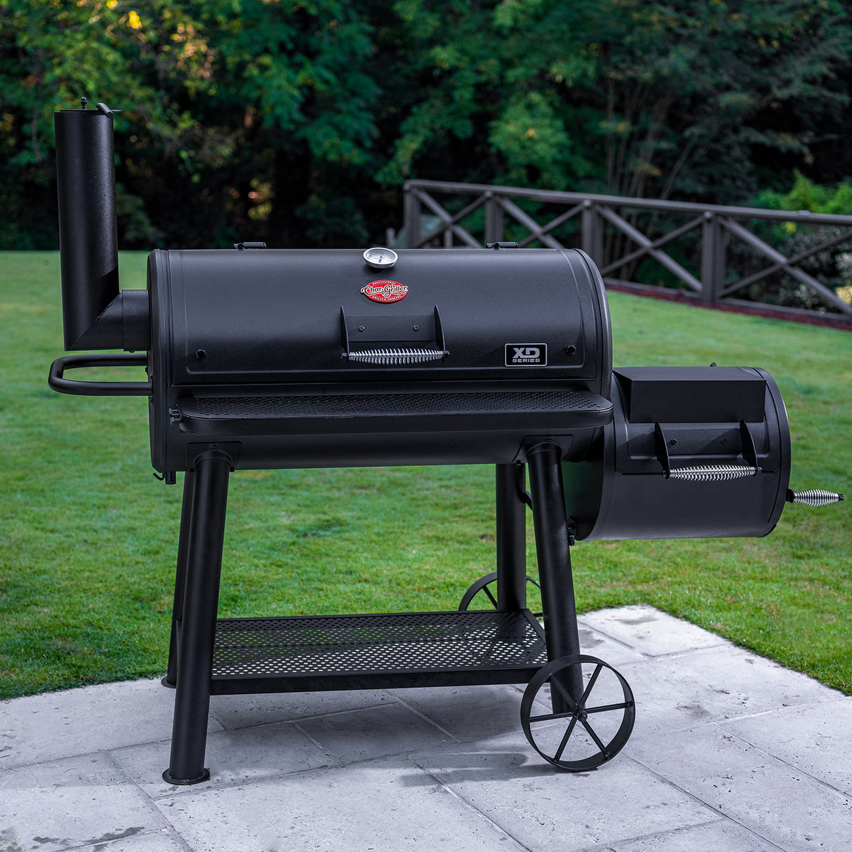 Char-Griller® Grand Champ Offset Smoker -savustingrilli